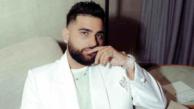 karan-aujla-creates-history-as-p-pop-culture-tour-sells-100000-tickets-in-an-hour