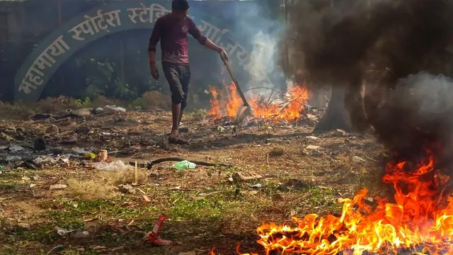 ghaziabad-pollution-loni-recorded-as-most-polluted-area-in-india-with-aqi-403-district-air-quality-remains-very-poor
