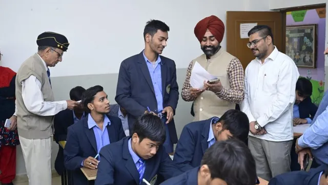 haryana-students-enter-record-books-over-11-lakh-write-thank-you-letters-to-pm-modi-to-promote-khadi