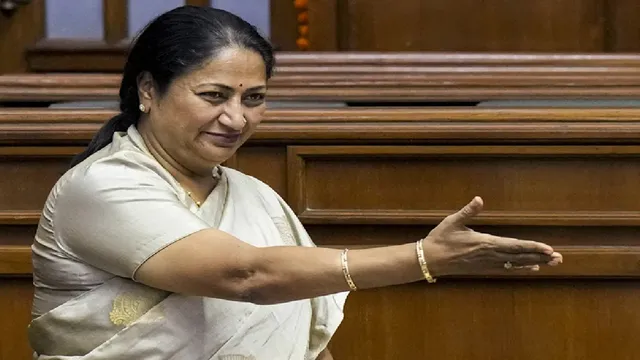 why-foam-returned-to-yamuna-after-chhath-puja-delhi-cm-rekha-gupta-explains-govt-strategy-on-pollution