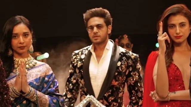 bigg-boss-19-grand-finale-update-farrhana-gaurav-and-tanya-in-top-3-new-promo-sparks-buzz