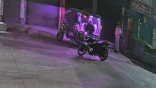 Meerut Shopkeeper Finds Body At Doorstep, CCTV Shows Shocking Police Involvement | VIDEO