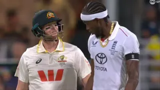 Ashes 2025: Steve Smith Smashes Jofra Archer For Six After Getting Involved In Heated Argument At Gabba | Watch