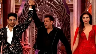 Bigg Boss 19 Winner Gaurav Khanna vs Farrhana Bhatt Net Worth: Who Is More Rich?