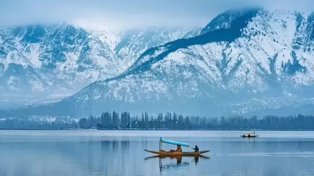 kashmir-weather-cold-wave-grips-valley-temperatures-below-freezing-point-in-pulwama-srinagar-imd-forecast