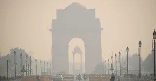 Delhi Pollution: Air Quality Improves To ‘Poor’ At 293; Anand Vihar, Chandni Chowk Still In ‘Very Poor’ Zone | Check Area-Wise AQI
