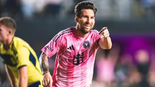 messi-india-tour-2025-argentine-football-icon-luis-suarez-to-walk-mumbai-ramp-for-for-a-cause-wc-memorabilia-sought-for-noble-cause