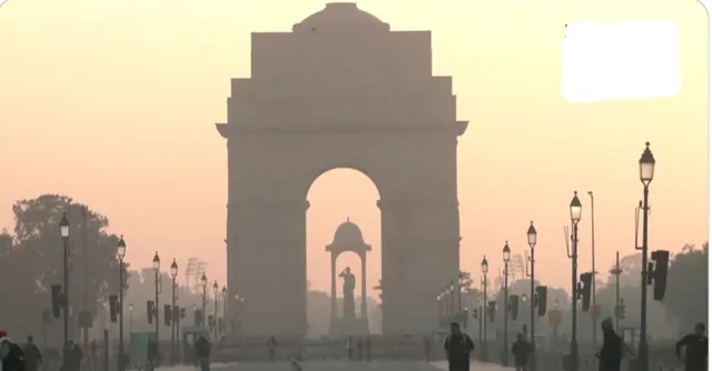 delhi-pollution-air-quality-stays-poor-at-269-as-smog-blankets-city-akshardham-bawana-among-worst-check-areawise-aqi