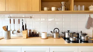 5 Negative Items In Kitchen That Might Be Secretly Ruining Your Home’s Vastu