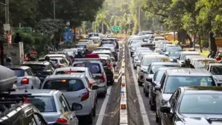 Supreme Court Allows Ban On Vehicles Below BS-IV Amid Rising Delhi Pollution