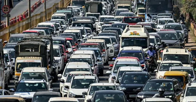 Delhi New Year's Eve Traffic Advisory 2025: Restrictions & Diversions