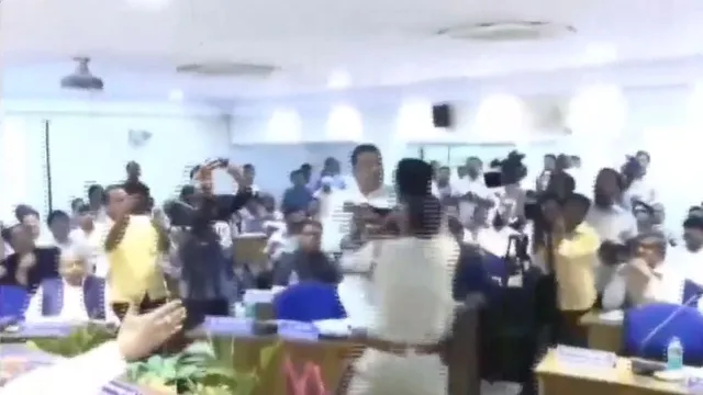 Karnataka: BJP MLA, Congress MLC Turn Bidar District Meeting Into Battlefield; Brawl Video Surfaces