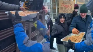 ‘Love or Political Statement?’: Free Samosas At Anti-ICE Protest In Minnesota Trigger Online Backlash And Praise | VIDEO