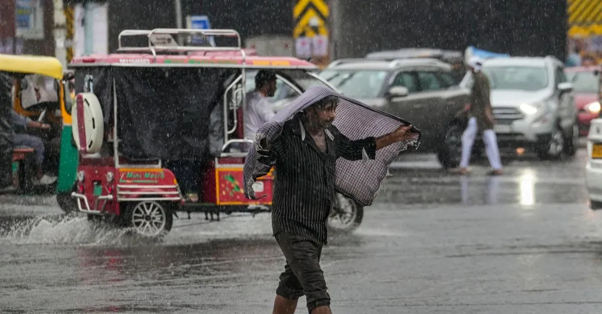 Delhi Weather Update: Heavy Rains Batter Capital Amid Freezing Temperature, AQI Expected To Improve | IMD Forecast