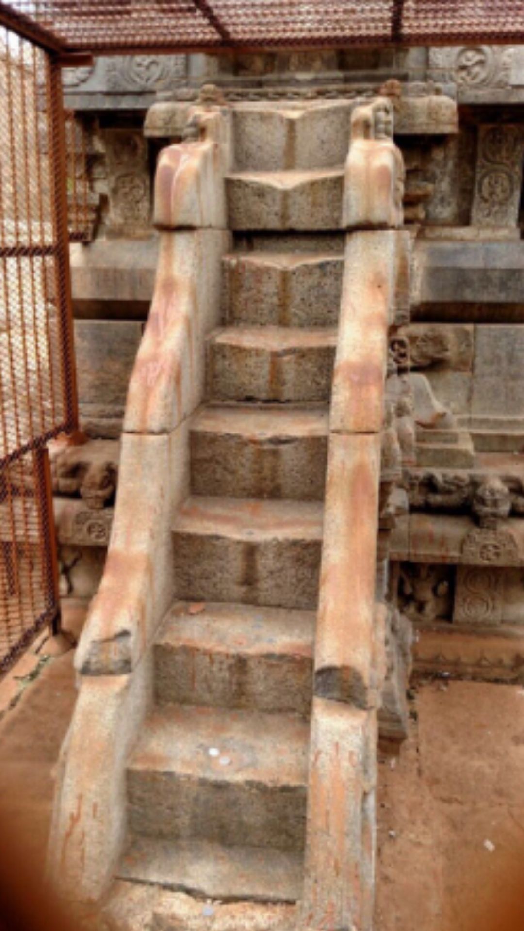 singing-steps-airavatesvara-temple