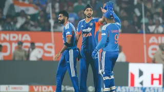 IND vs NZ 4th T20I: India's Discipline Bowling Restrict New Zealand To NZ 215/7 In Visakhapatnam