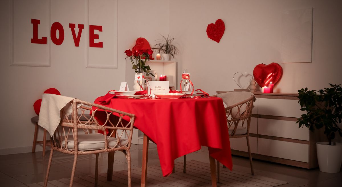 Home Date Ideas For Valentine Day