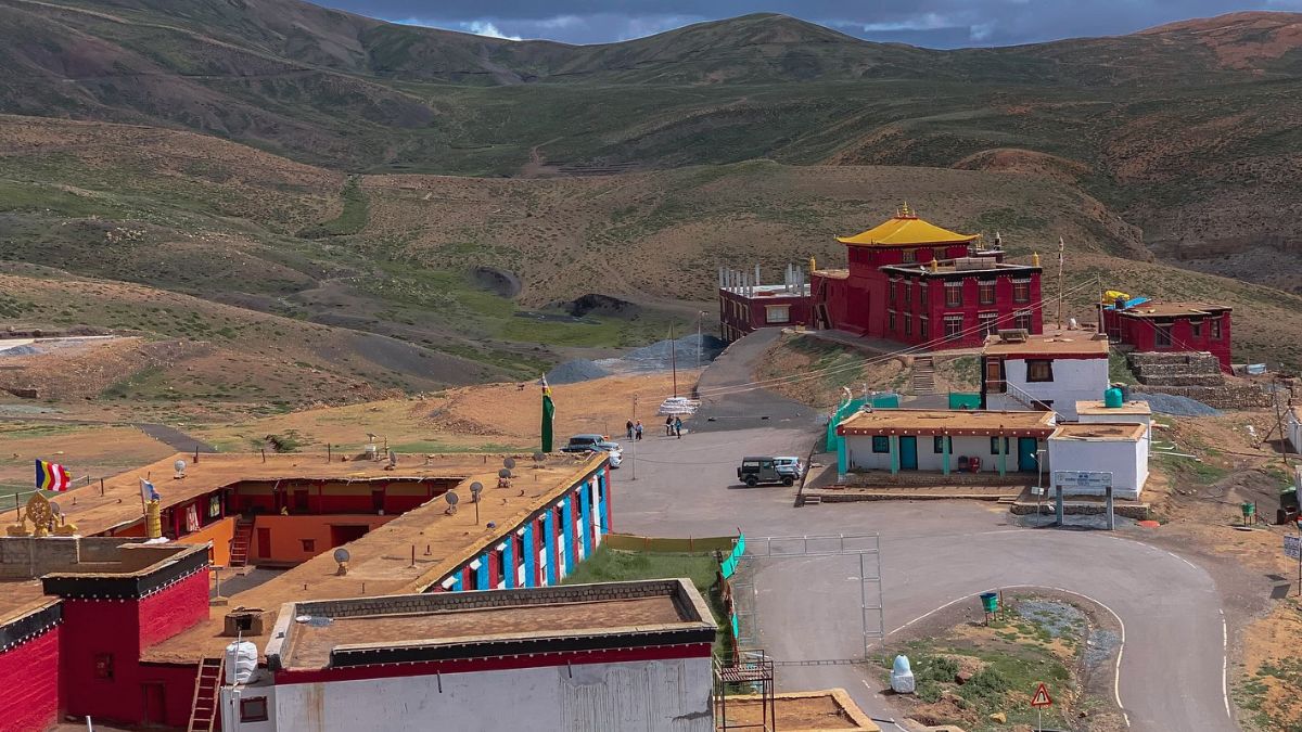 which is the worlds highest village  (1)