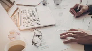 How To Stay Focused While Studying At Home; Focus Hacks That Actually Work