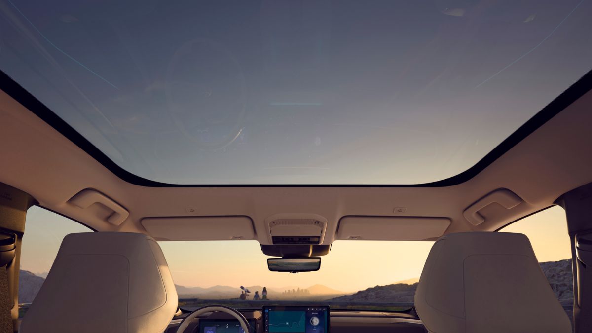 toyotahighlanderEVpanoramicroof