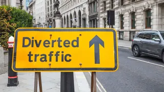 Delhi Traffic Alert For Navratri 2026: Check Major Route Diversions Near Kalkaji And Chhatarpur Temples