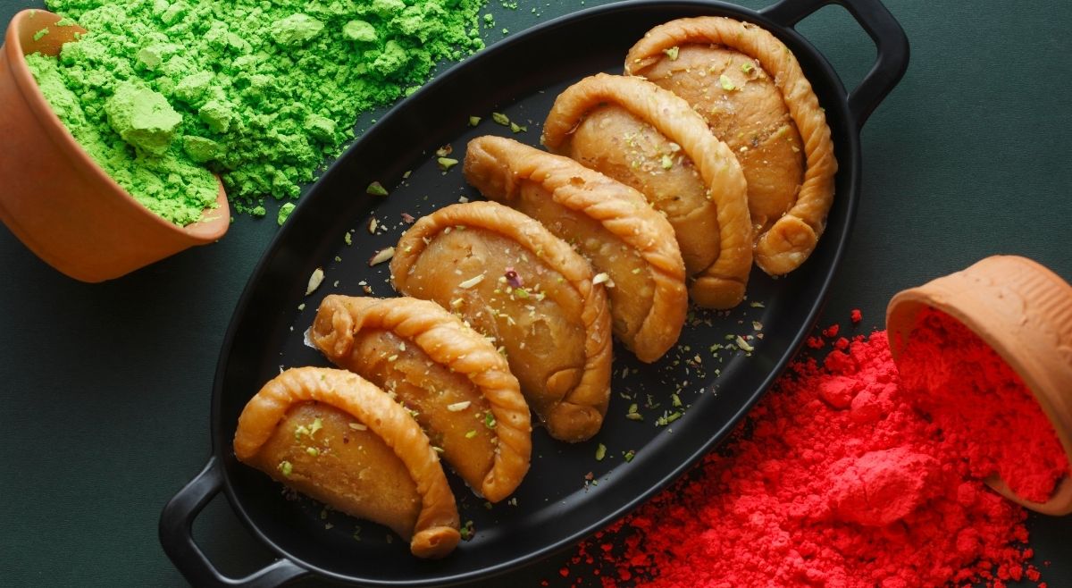 Easy And Healthy Gujiya Recipe For Holi 2026