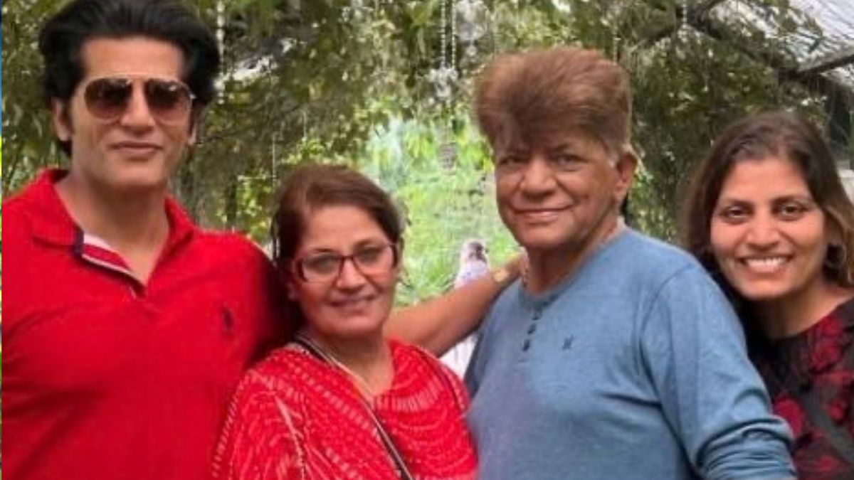 karanvir bohra father passed away (1)