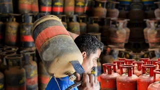 LPG Shortage Hits Indian Hotels: How Is Israel-US-Iran War Ruining Hospitality Business?