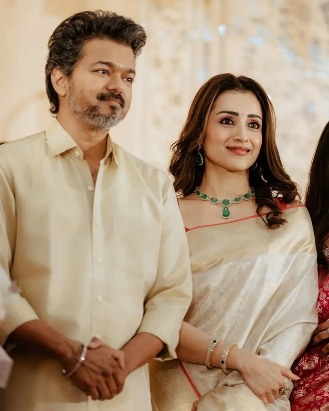 Thalapathy Vijay and Trisha Krishnan photo