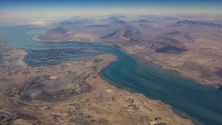 Is Iran Planning To Allow Ships Through Strait Of Hormuz? Here's A 'Chinese' Catch