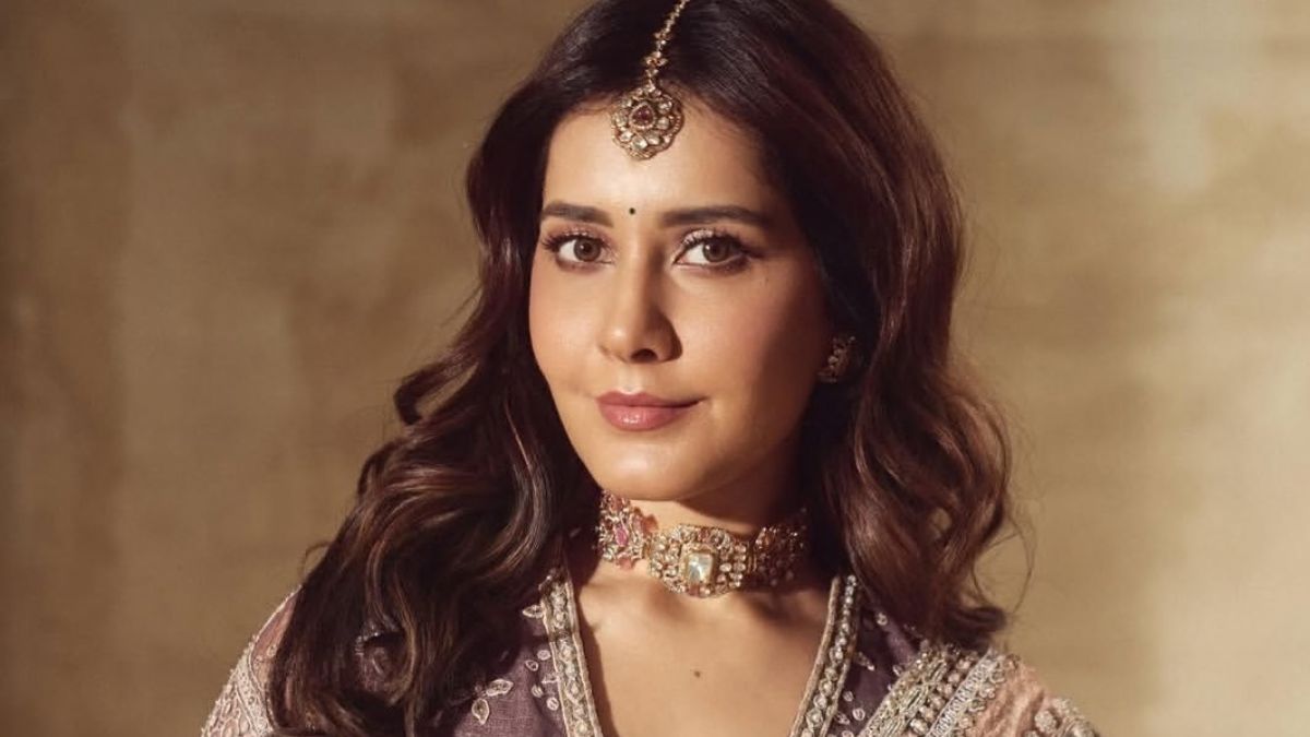raashii khanna on middle east conflict.