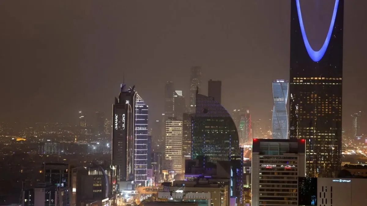 us-iran-war-live-updates-attack-on-us-embassy-in-saudi-caused-more-damage-than-revealed-as-irgc-accuses-israel