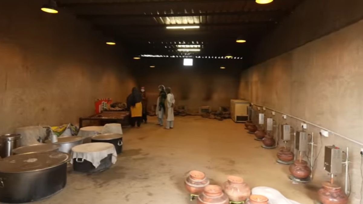 gaurav taneja farmhouse