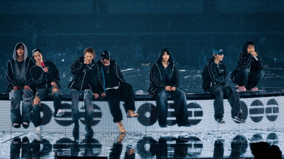 bts-world-tour-kickstarts-with-rain-soaked-show-by-v-jungkook-jimin-jhope-jin-suga-and-rm-armys-go-wild