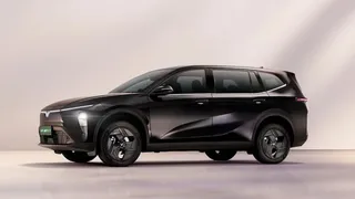 VinFast VF MPV7 Launch Today: Check Range, Features, And Specs