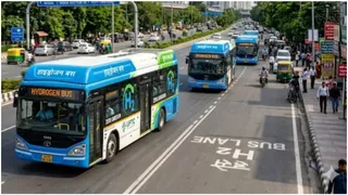 Hydrogen Buses On UP Roads Soon: Tata Motors’ Girish Wagh Details Future Mobility Push As 30-Month Pilot Project Underway
