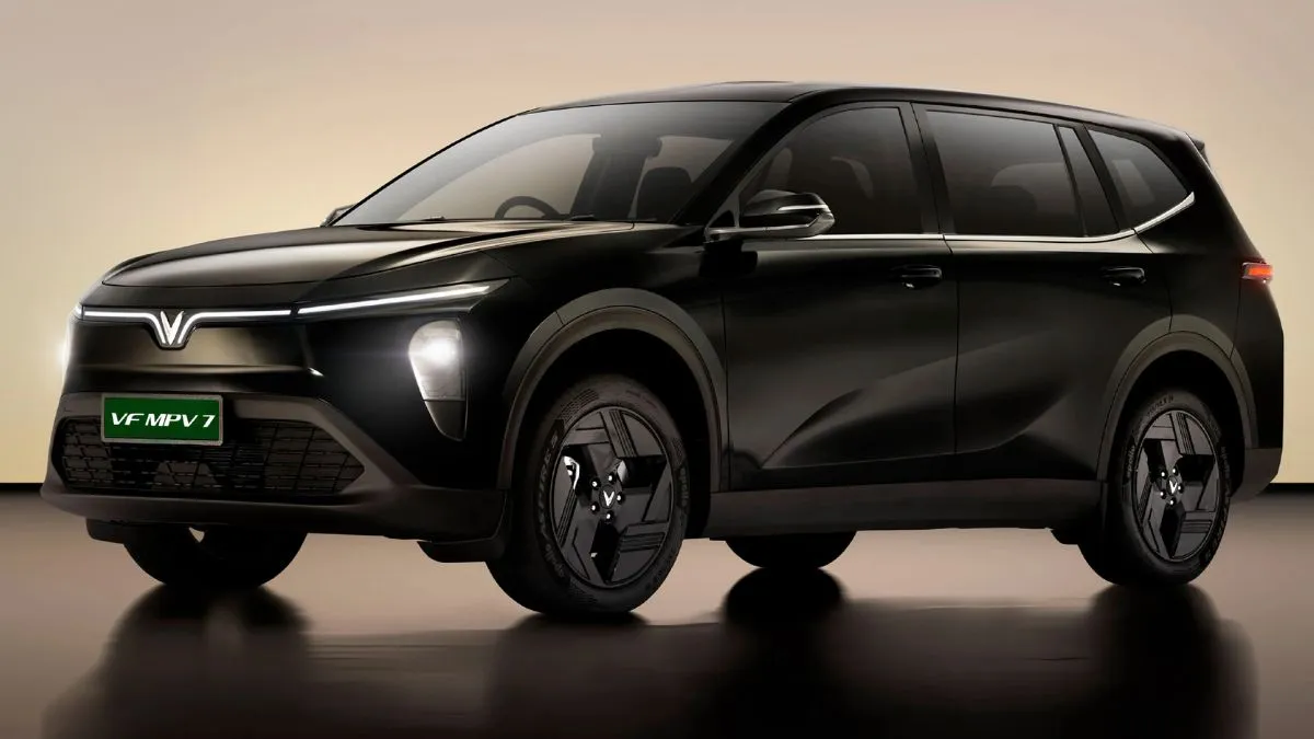 in-pics-vinfast-vf-mpv-7-launched-for-rs-24-49-lakh-check-top-5-highlights-here