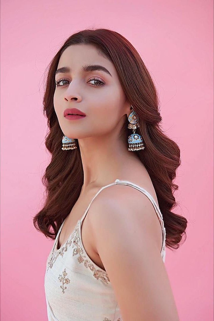 Alia Bhatt in Meenakari Jhumka