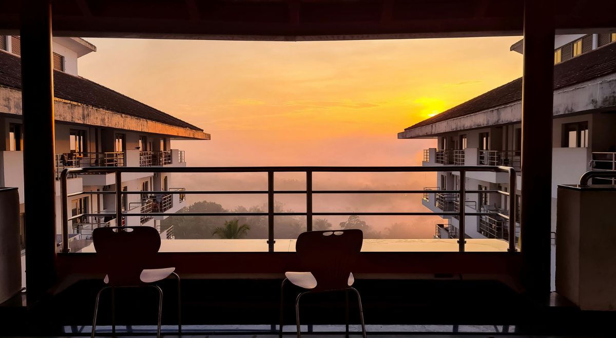 canopy shade balcony