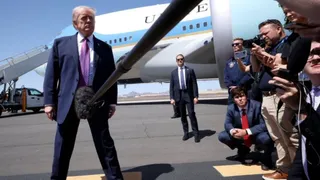 ‘He Has No Balance’: Trump's Legs-Apart Posture In Viral Image Sparks Health Debate