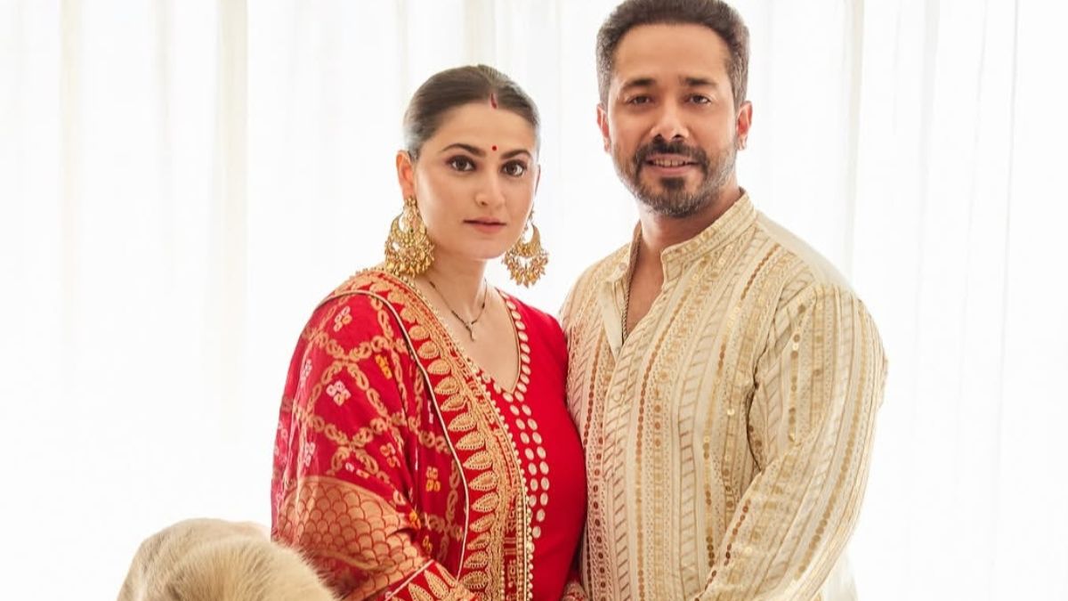 shivaleeka oberoi abhishek pathak love story