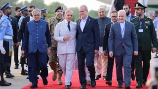 Unlike Cold War, Iran-US Conflict Is Bleeding Islamabad Dry: Why Pakistan Gets No Geopolitical Bonus This Time