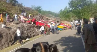 J-K Bus Accident: 21 Killed, Several Injured As Vehicle Rolls Down Hill In Udhampur; PM Modi Announces Rs 2 Lakh Ex Gratia