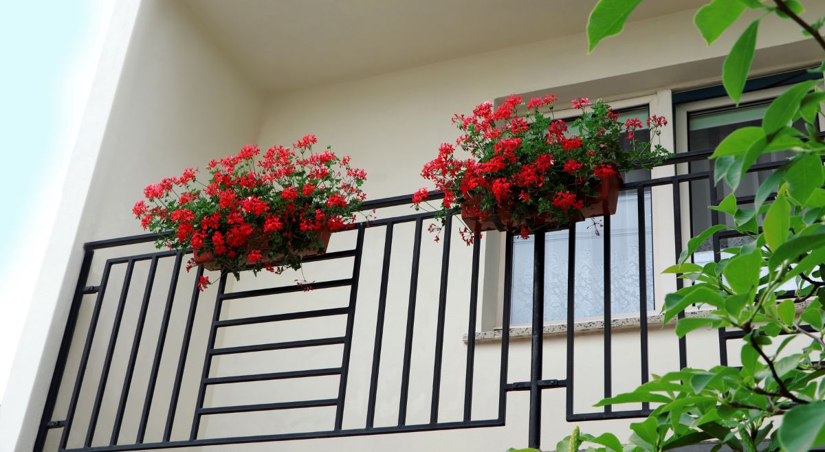 Railing Planters