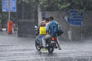 Delhi Weather: IMD Issues Yellow Alert For Rain, Thunderstorms And Strong Winds In NCR From May 3; Check Forecast
