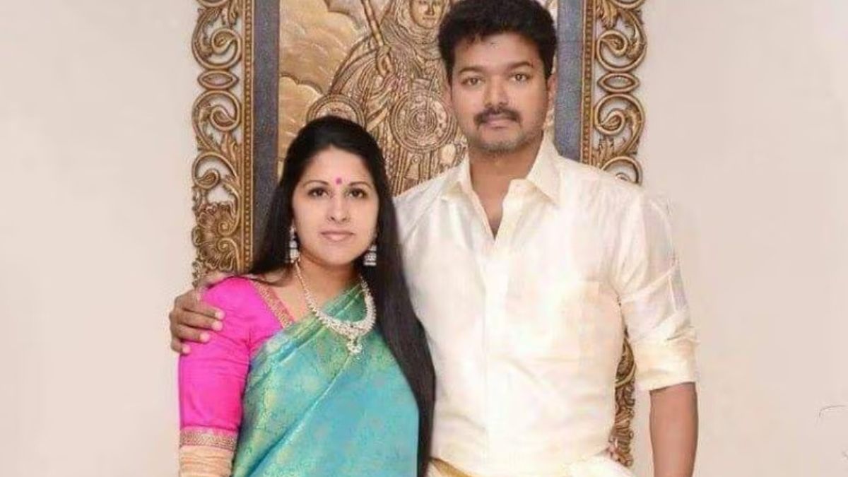 Thalapathy Vijay Family Tree From Filmmaker Father Singer Mother To Thalapathy Vijay Family Tree From Filmmaker Father Singer Mother To