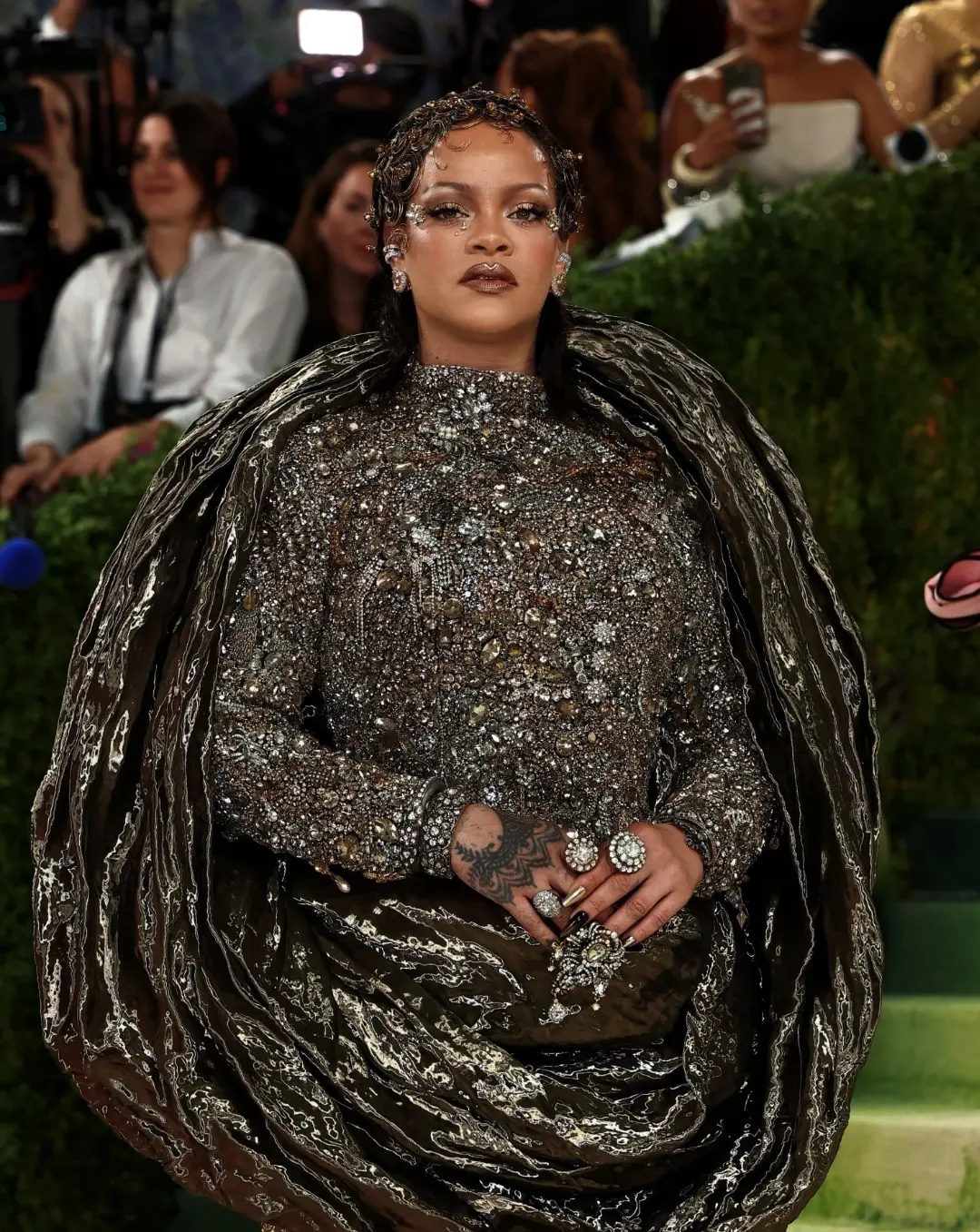 rihanna at met gala