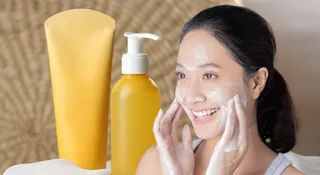 5 Best Face Washes To Revive Dull Skin This Summer