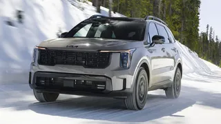 Kia Sorento Spied Again In India: Hybrid 7-Seater Launch Soon; Here’s What To Expect