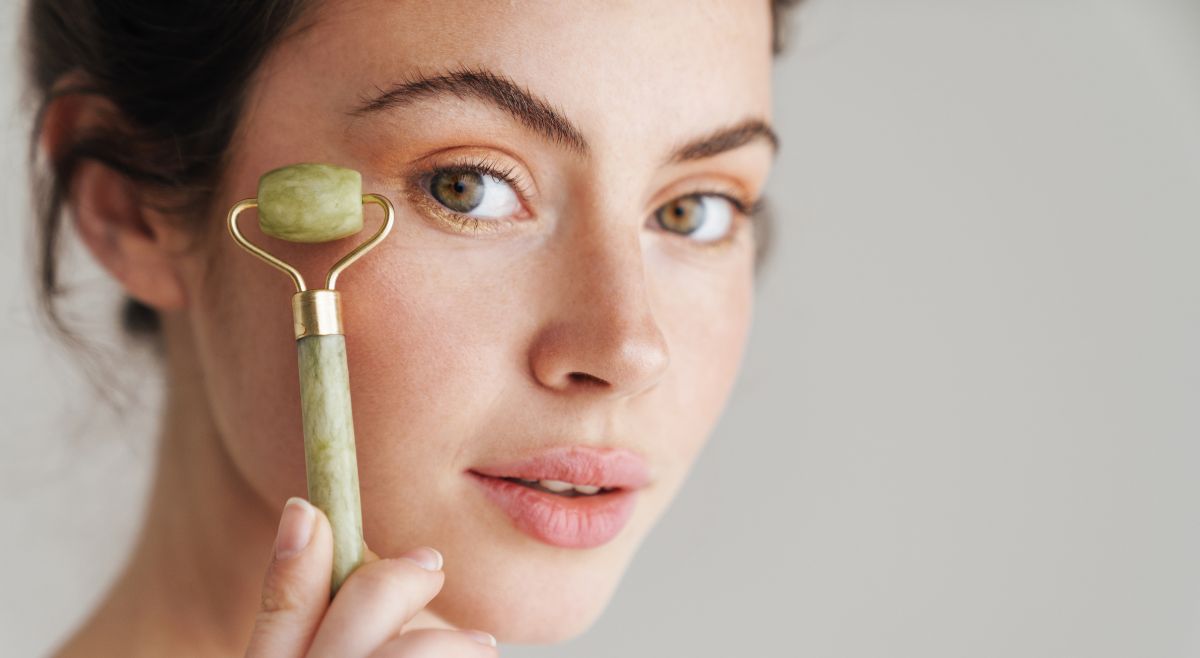 face roller benefits
